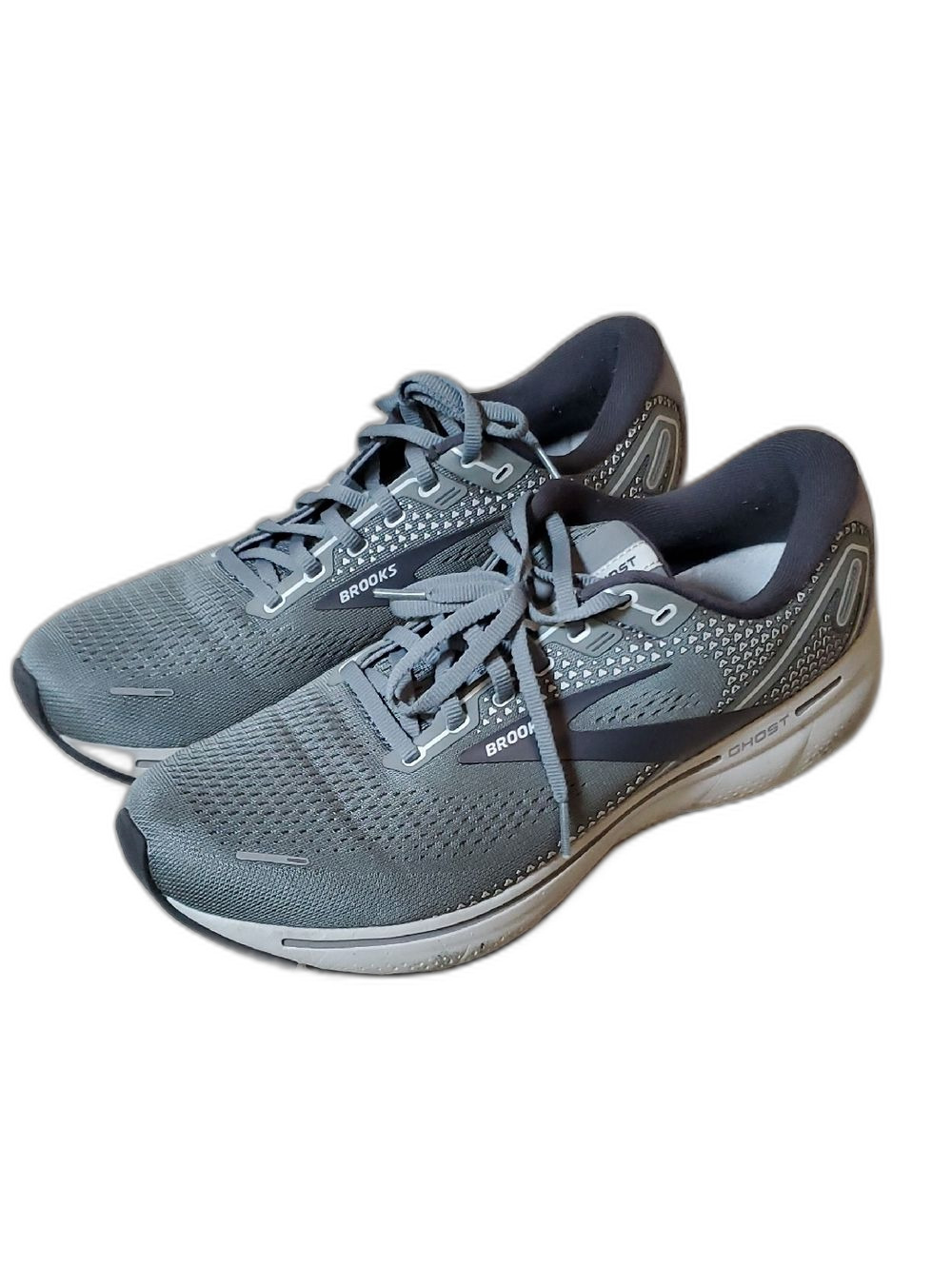 Brooks Ghost Running Shoes in Gray and Black Mens 11